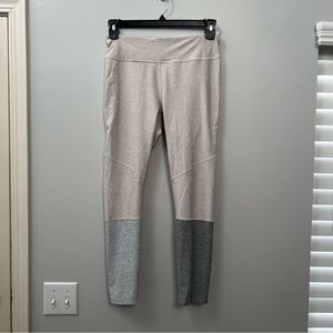 Outdoor Voices | Two Tone Leggings Cream Gray Taupe Sz L